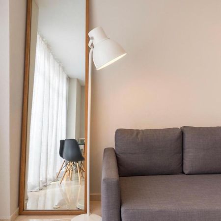 Gran Apartamento Familiar, Amigos O Trabajo مالقة المظهر الخارجي الصورة