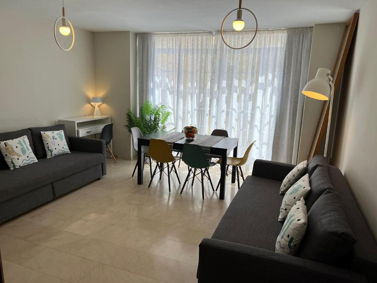 Gran Apartamento Familiar, Amigos O Trabajo مالقة المظهر الخارجي الصورة